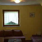 Vanja Apartman *