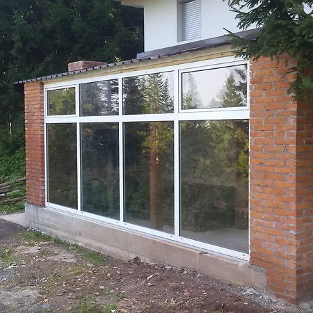 Vanja Τζαχορίνα